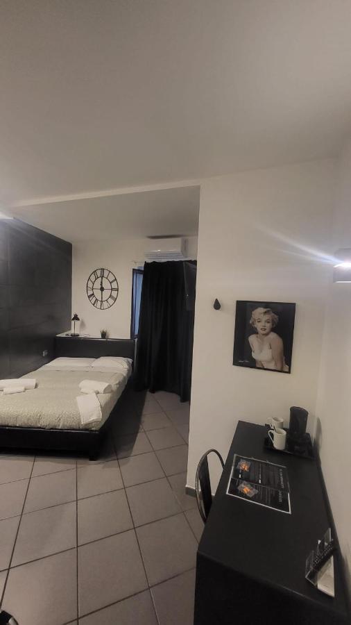 Il Taschino Suite Napoli Exterior foto